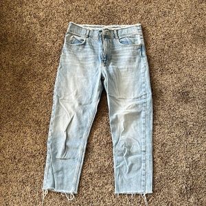 FOREVER 21 baggy light wash jeans size 26